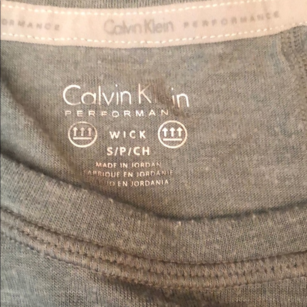 Calvin Klein Performance Tank - Picture 2 of 3